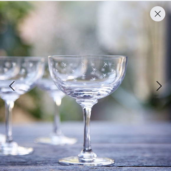 Set of 4 Vintage List Champagne Coupes engraved with stars - Picture 2 of 5